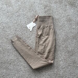 Stacci Athletics Essence Legging in Nude Tan